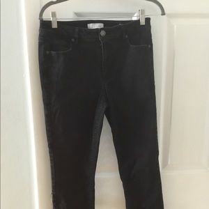 Loft curvy cropped black jean